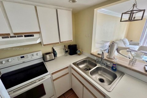 Copropriété à vendre à Miami, Floride: 1 chambre, 65.03 m2 № 2004581 - photo 15