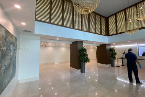 Copropriété à vendre à Miami, Floride: 1 chambre, 65.03 m2 № 2004581 - photo 5