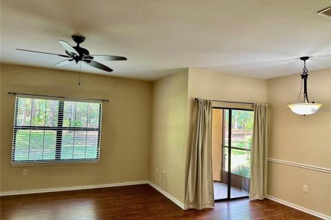 Copropriété à vendre à Palm Harbor, Floride: 2 chambres, 91.97 m2 № 2372987 - photo 4