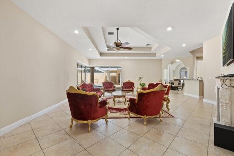Casa en venta en Ocala, Florida, 5 dormitorios, 486.99 m2 № 1598133 - foto 15