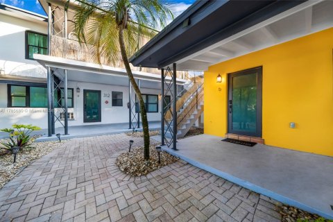 Appartement à louer à Fort Lauderdale, Floride: 1 chambre, 401.8 m2 № 1964902 - photo 24