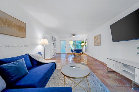 Appartement à louer à Fort Lauderdale, Floride: 1 chambre, 401.8 m2 № 1964902 - photo 10