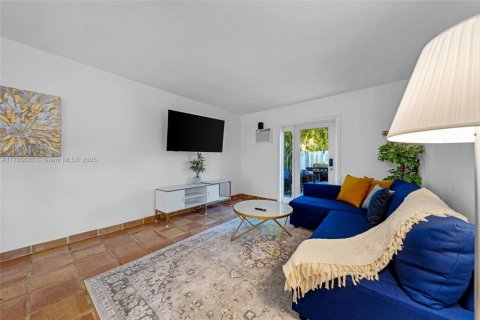 Appartement à louer à Fort Lauderdale, Floride: 1 chambre, 401.8 m2 № 1964902 - photo 8