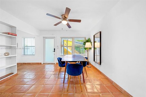 Appartement à louer à Fort Lauderdale, Floride: 1 chambre, 401.8 m2 № 1964902 - photo 3