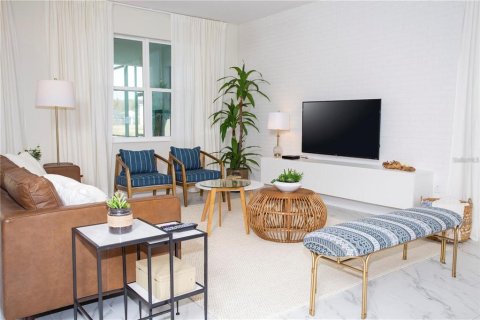 Casa en venta en Kissimmee, Florida, 7 dormitorios, 384.06 m2 № 1191213 - foto 19