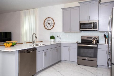 Villa ou maison à vendre à Kissimmee, Floride: 7 chambres, 384.06 m2 № 1191213 - photo 13