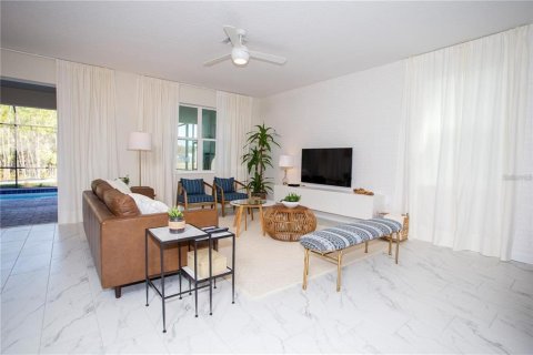Casa en venta en Kissimmee, Florida, 7 dormitorios, 384.06 m2 № 1191213 - foto 17