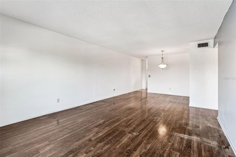 Copropriété à louer à Clearwater, Floride: 2 chambres, 102.19 m2 № 2105558 - photo 23