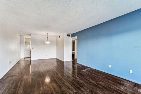 Copropriété à louer à Clearwater, Floride: 2 chambres, 102.19 m2 № 2105558 - photo 24