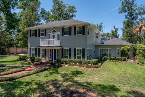 House in Brandon, Florida 4 bedrooms, 325.53 sq.m. № 1810611 - photo 6