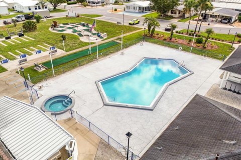 Condo in Zephyrhills, Florida, 2 bedrooms  № 1803968 - photo 22