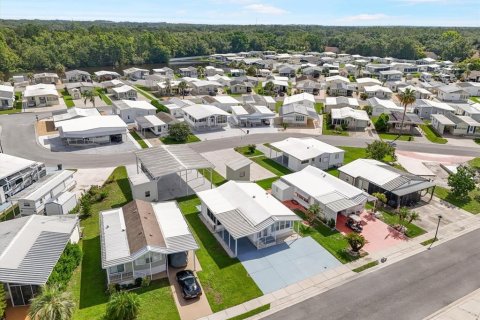 Condo in Zephyrhills, Florida, 2 bedrooms  № 1803968 - photo 23