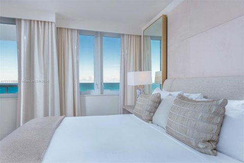 Condo in Miami Beach, Florida, 3 bedrooms  № 2022983 - photo 12