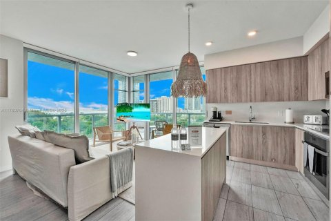 Купить кондоминиум в Майами, Флорида 2 спальни, 98.66м2, № 2022641 - фото 13