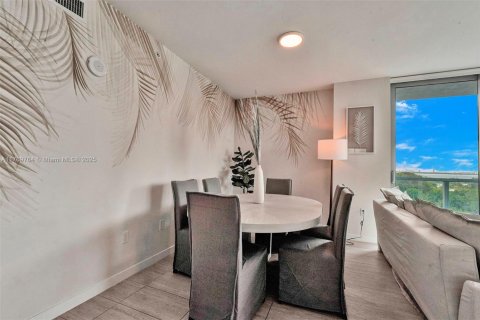 Купить кондоминиум в Майами, Флорида 2 спальни, 98.66м2, № 2022641 - фото 14