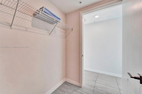 Купить кондоминиум в Майами, Флорида 2 спальни, 98.66м2, № 2022641 - фото 26