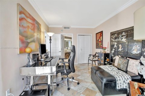 Condominio en venta en Aventura, Florida, 3 dormitorios, 197.88 m2 № 2014056 - foto 17