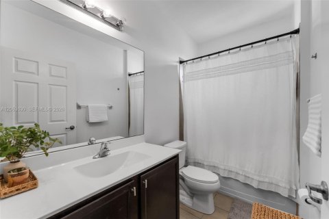 Copropriété à louer à Homestead, Floride: 3 chambres, 106.93 m2 № 2268673 - photo 15