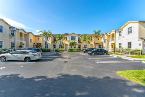 Copropriété à louer à Homestead, Floride: 3 chambres, 106.93 m2 № 2268673 - photo 21
