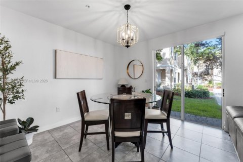 Copropriété à louer à Homestead, Floride: 3 chambres, 106.93 m2 № 2268673 - photo 6