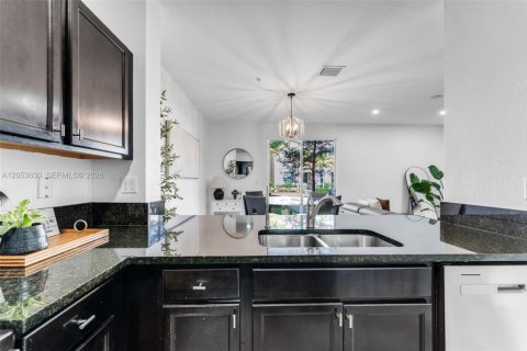 Copropriété à louer à Homestead, Floride: 3 chambres, 106.93 m2 № 2268673 - photo 10
