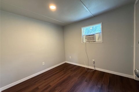 Apartamento en alquiler en Plant City, Florida, 2 dormitorios, 53.51 m2 № 1900887 - foto 11