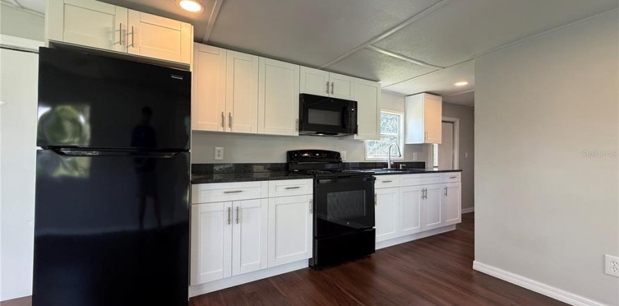 Apartamento en Plant City, Florida 2 dormitorios, 53.51 m2 № 1900887