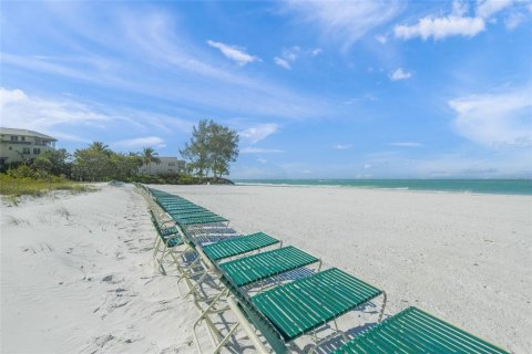 Copropriété à vendre à Sarasota, Floride: 2 chambres, 118.08 m2 № 2093147 - photo 7