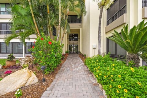Copropriété à vendre à Sarasota, Floride: 2 chambres, 118.08 m2 № 2093147 - photo 14