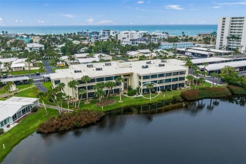 Copropriété à vendre à Sarasota, Floride: 2 chambres, 118.08 m2 № 2093147 - photo 11