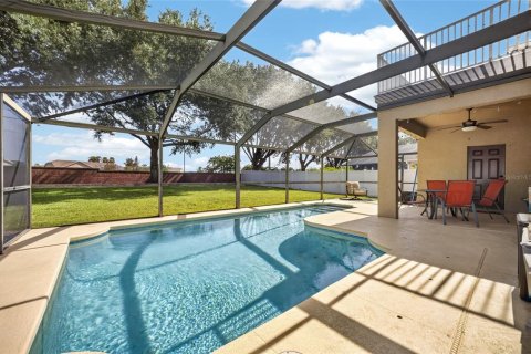House in Davenport, Florida 4 bedrooms, 212.28 sq.m. № 2198662 - photo 29
