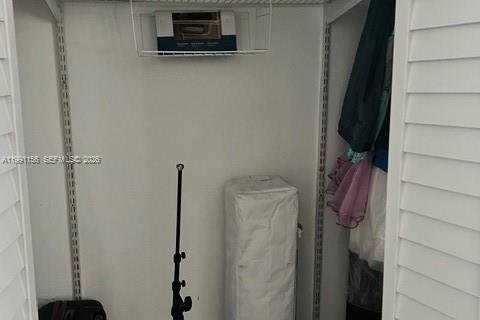 Casa en alquiler en Hallandale Beach, Florida, 3 dormitorios, 116.22 m2 № 2057443 - foto 9