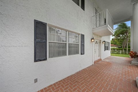 Купить виллу или дом в Паркленд, Флорида 3 спальни, 221.11м2, № 1957063 - фото 4