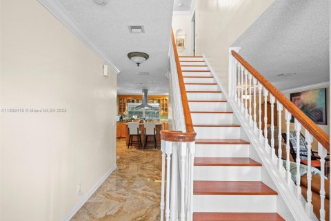 Купить виллу или дом в Паркленд, Флорида 3 спальни, 221.11м2, № 1957063 - фото 22