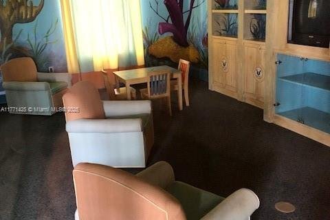 Купить кондоминиум в Уэст-Палм-Бич, Флорида 2 спальни, 86.03м2, № 1867908 - фото 20