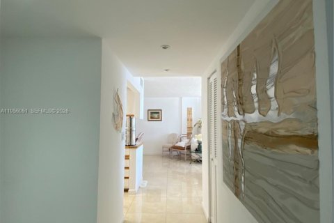 Copropriété à louer à Key Biscayne, Floride: 2 chambres, 117.06 m2 № 2153850 - photo 22