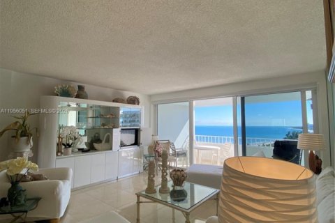 Copropriété à louer à Key Biscayne, Floride: 2 chambres, 117.06 m2 № 2153850 - photo 19