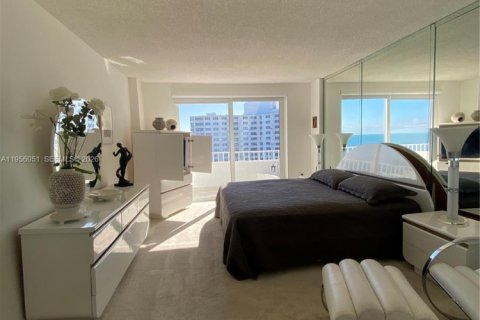 Copropriété à louer à Key Biscayne, Floride: 2 chambres, 117.06 m2 № 2153850 - photo 7