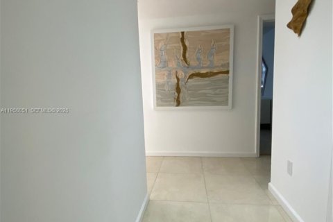 Copropriété à louer à Key Biscayne, Floride: 2 chambres, 117.06 m2 № 2153850 - photo 21