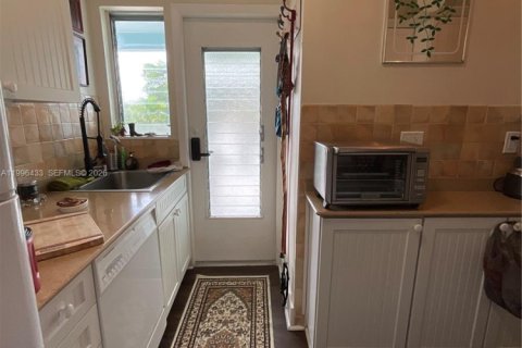 Copropriété à vendre à Miami Beach, Floride: 1 chambre № 2154690 - photo 11