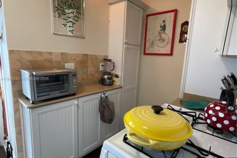 Copropriété à vendre à Miami Beach, Floride: 1 chambre № 2154690 - photo 12