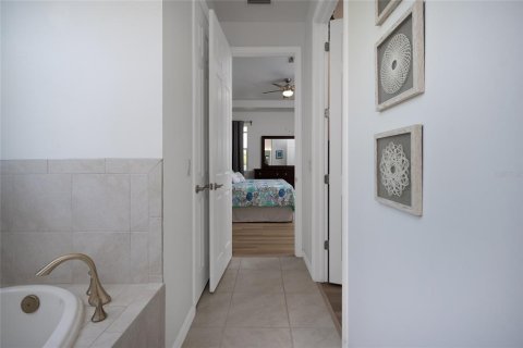 House in Port Charlotte, Florida 3 bedrooms, 222.59 sq.m. № 1899631 - photo 26