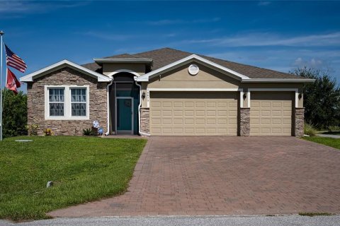 House in Port Charlotte, Florida 3 bedrooms, 222.59 sq.m. № 1899631 - photo 2