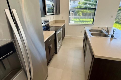 Adosado en alquiler en Homestead, Florida, 3 dormitorios, 140.65 m2 № 1848751 - foto 7