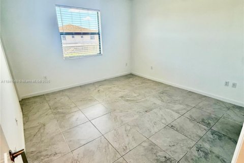 Adosado en alquiler en Homestead, Florida, 3 dormitorios, 140.65 m2 № 1848751 - foto 13