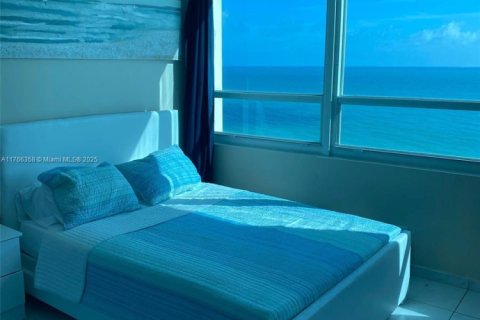 Condo in Miami Beach, Florida  № 1584904 - photo 17