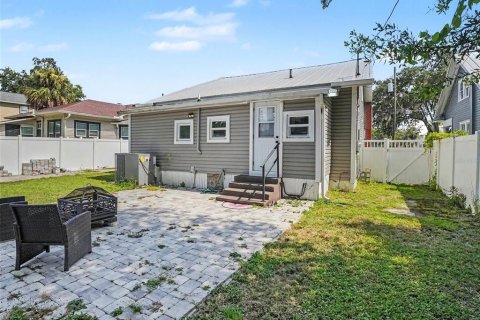 House in Kissimmee, Florida 3 bedrooms, 138.24 sq.m. № 2302344 - photo 30