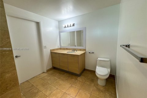 Купить кондоминиум в Майами, Флорида 1 спальня, 63.08м2, № 2256658 - фото 10