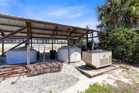 Commercial property in Minneola, Florida № 2228491 - photo 18