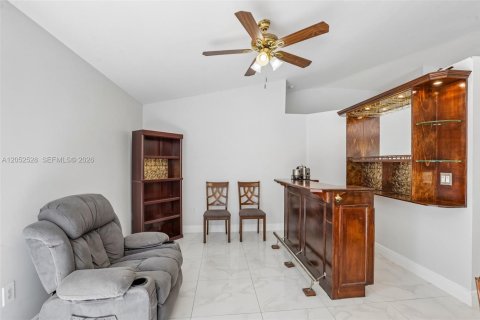Villa ou maison à vendre à Plantation, Floride: 4 chambres, 170.01 m2 № 2244111 - photo 17